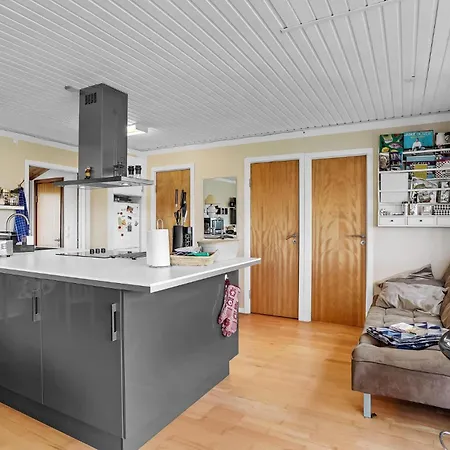 3 Bedroom Lovely In *