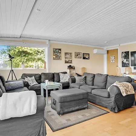 3 Bedroom Lovely In Karrebæksminde